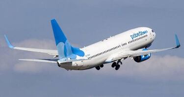 Un jugador de voleibol, obligado a bajar de un avión... por ser alto