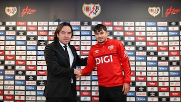 Oficial: Ratiu renueva con el Rayo hasta 2030