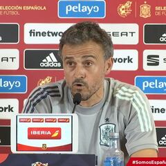 ¿Pero se enteró o no? Luis Enrique da su versión sobre si sabía la expulsión de Suiza