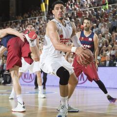 El Madrid arrebata al Barça el factor pista con una exhibición