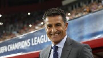 Míchel, entrenador del Olympiacos.