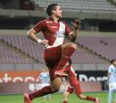 Universitario revive ante Cristal