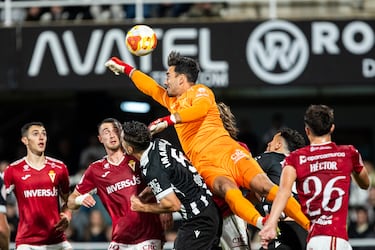 Sorpasso en el Cartagonova