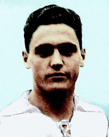 Jugó en el Madrid de la era pre-Liga. De hecho, sólo disputó un partido en el naciente campeonato. Pero entre Copa y campeonatos regionales llegó a marcar 60 goles en 57 partidos con el Madrid, donde estuvo tres campañas.
