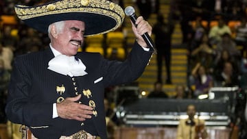 Cantantes mandan último adiós a Vicente Fernández