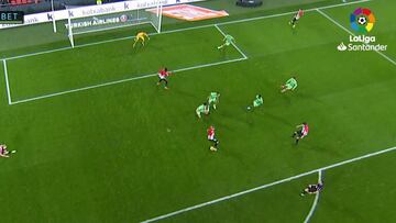 Cuando está sano, hay pocos a su nivel: disfruten del control de Muniain en el gol