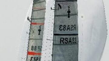 <b>SUPERIORIDAD CLARA.</b> El barco español demostró ser mejor que su rival en todo momento.