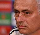Mourinho da un portazo: "sólo pienso en el Manchester United"