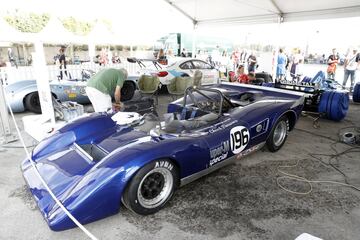 Tercera edici車n de la reuni車n y exhibici車n de autom車viles cl芍sicos en el circuito del Jarama