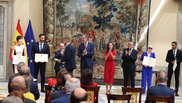 Los Reyes entregan el Premio Extraordinario de 2020 a Isabel Costa, Saúl Craviotto, Carlos Arévalo, Susana Rodríguez y Luis Alberto Hernando.