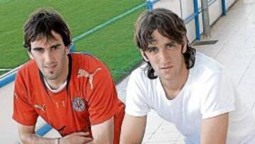 <b>PAREJA DE HIERRO. </b>Gonzalo y Godín forman una de las mejores parejas defensivas del torneo.