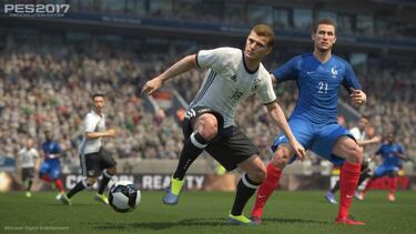 PES 2017, Impresiones: En línea ascentente