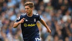 Vietto jugando con el Fulham contra el Manchester City en la Premier League. 