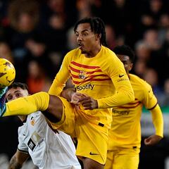 Koundé y Romeu, señalados