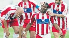 Un 'kaluchazo' coloca al Almería casi en Primera