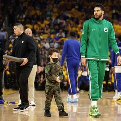 Celtics Jayson Tatum talks about being a young father