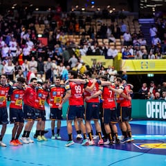 España espanta al primer fantasma