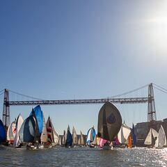 El 'Akelarre' de Guibert gana la emblemática Regata del Gallo