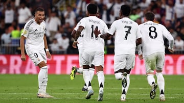 Mbapp, Vinicius, Rodrygo y Valvede, en la final de la Supercopa de Yeda.