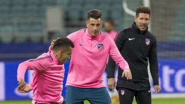 Gimenez se retiró antes; charla Simeone-Augusto al final