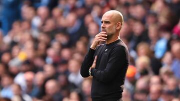 MANCHESTER, ENGLAND - OCTOBER 08: Pep Guardiola the head coach / manager of Manchester City during the Premier League match between Manchester City and Southampton FC at Etihad Stadium on October 8, 2022 in Manchester, United Kingdom. (Photo by Robbie Jay Barratt - AMA/Getty Images)