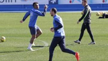 Ramis y Uche, en el último entrenamiento.