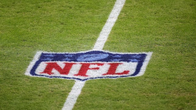 Who is performing at the halftime show of the Cowboys vs Commanders game on Christmas Day?