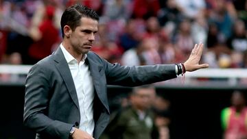 Guadalajara's Argentine head coach Fernando Gago gestures during the Mexican Clausura Tournament football match between Guadalajara and Juarez at the Akron Stadium in Guadalajara, Jalisco State, Mexico on February 10, 2024. (Photo by ULISES RUIZ / AFP)