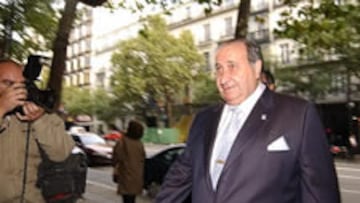 <b>EN LOS JUZGADOS. </B>Gil a su llegada estA mañana a la Audiencia Nacional