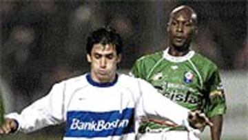 <B>OBJETIVO</B>. Mirosevic, en primer término, interesa al Rayo.