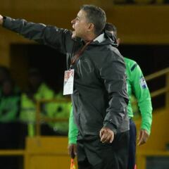 Sarmiento, discípulo de Zubeldía, al rescate de Nacional