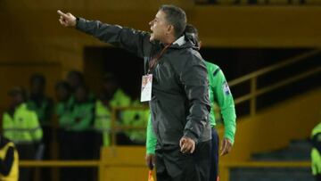 Pedro Sarmiento, técnico colombiano.