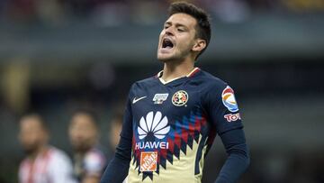 Alejandro D&iacute;az jugando con el Am&eacute;rica.