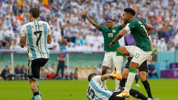 Salem Al-Dawsari en el momento de su golazo ante Argentina