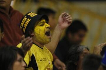 San Luis y Universidad Católica se enfrentaron en la cancha del Lucio Fariña de Quillota. 