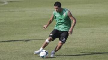 Lolo Reyes: "Sabía que iba a ser difícil ganarme un puesto"