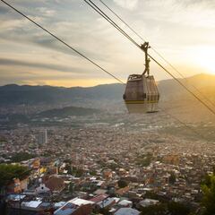 Toque de queda hoy, martes 8 de junio: horarios y multas en Medellín