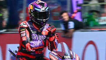 Prima Pramac Racing's Spanish rider Jorge Martin reacts as he crosses the line and finish second in the MotoGP Pramac Emilia-Romagna Grand Prix at the Misano World Circuit Marco-Simoncelli in Misano Adriatico, on September 22, 2024. (Photo by Andreas SOLARO / AFP)