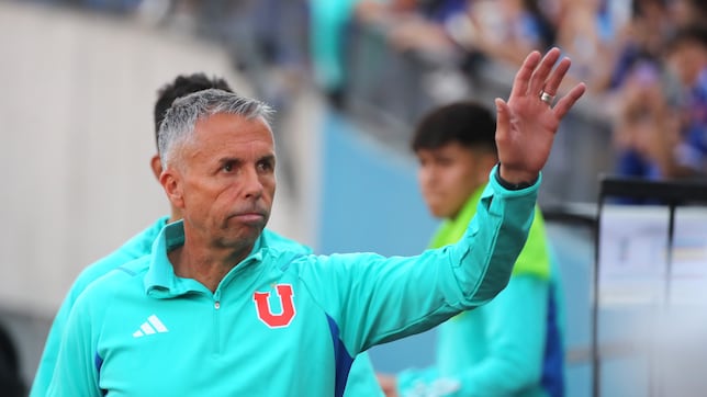 La U no era campeón desde 2017, pero él dio una lección de humildad: “Gracias al pueblo chileno”