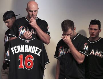 Las imágenes del dolor y llanto por la muerte de José Fernández