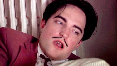 El actor de Batman que no simuló su escena íntima en el papel del mayor artista español