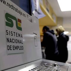 ¿Pueden hacerte un ERTE estando de baja o de vacaciones?