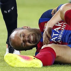 Iniesta podría tener afectado el ligamento de la rodilla derecha