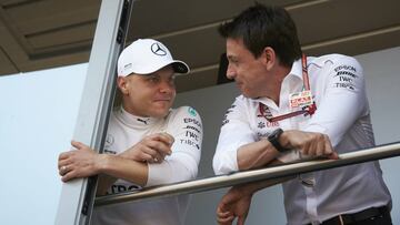 Bottas y Toto Wolff. 