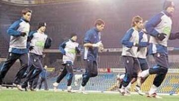 <b>EL ESCENARIO. </b>El Espanyol se entrenó ayer en el escenario del partido. Los jugadores pericos pudieron comprobar de primera mano el intenso frío que hace en Dinamarca. Esta noche, más.