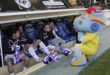 Groguet, una de las primeras mascotas del fútbol español y representante del Villarreal, representa el simbolismo del Submarino Amarillo.