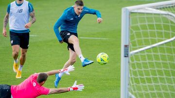 Sancet marca un gol en la sesión de hoy.