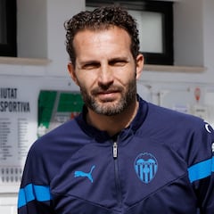 Baraja: “Ojalá podamos darle un abrazo a Joaquín con el Valencia salvado”