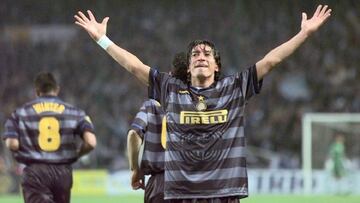 En un Instagram Live con Juan Pablo Sorín, 'Bam Bam' reveló qué gigantes de Europa lo quisieron antes de dejar Real Madrid por Inter de Milán.