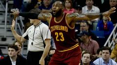 LeBron: "2017 está siendo una mierda, necesitamos un p... base"